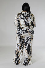 Load image into Gallery viewer, Broken chain pant set
