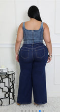 Load image into Gallery viewer, Good fit wide leg jeans ( plus)
