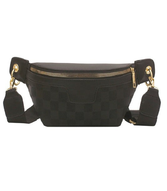 Vegan Leather Crossbody (black)
