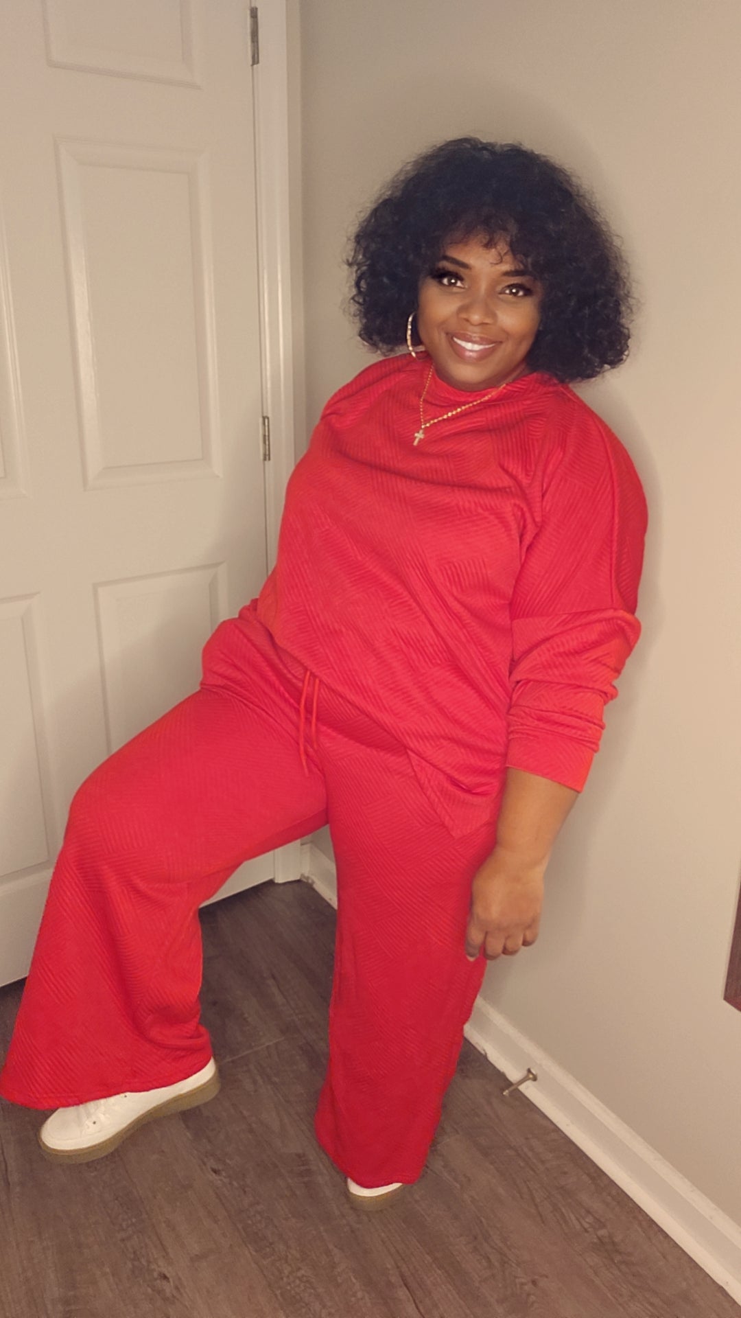 Red textured set