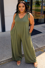 Load image into Gallery viewer, Chill Luxe Wide leg (Olive)
