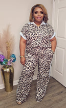 Load image into Gallery viewer, So Chic Cheetah set
