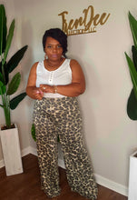Load image into Gallery viewer, Soft cheetah girl pants
