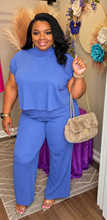 Load image into Gallery viewer, Chic Ribbed crop top set
